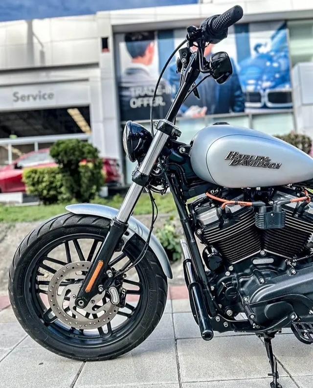 2020 Harley-Davidson Street Bob  4