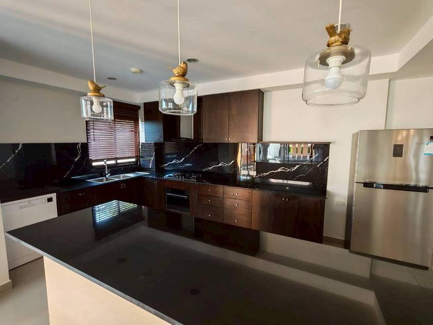 Brand-new luxury home Phu-Thara Pattaya 35.9 M 16