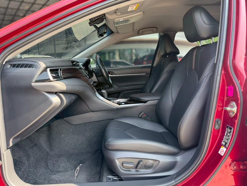 ปี 2019 TOYOTA CAMRY, 2.0 G โฉม ปี18-24สีแดง เครื่องยนต์เบนซิน/LPG ประหยัดสุดๆ รูปที่ 12
