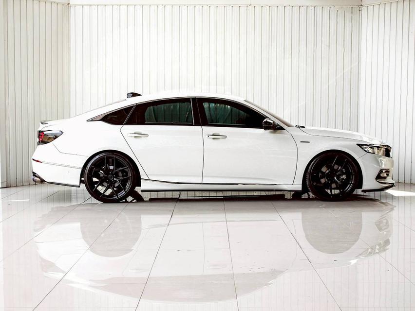 HONDA ACCORD 2.0 HYBRID TECH TOP 2021 ทั้งหรู ทั้งหล่อ ใส่ของแต่งมาเป็นแสน คุ้มๆ
