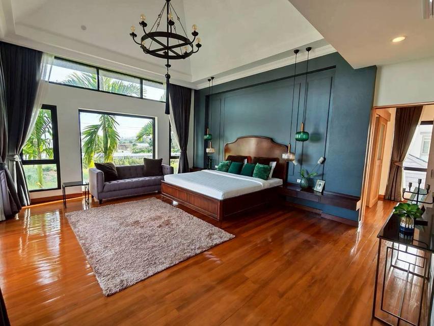 Brand-new luxury home Phu-Thara Pattaya 35.9 M 10
