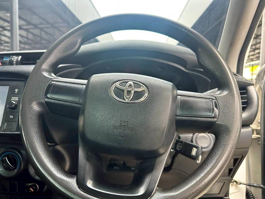 ขายรถ Toyota Hilux Revo 2.4 Single Cab Entry Pickup ปี 2022 สีขาว เกียร์ธรรมดา รูปที่ 10