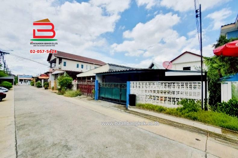 บ้านเดี่ยว หมู่บ้านโอษธิศ 2 (ซ.สุคนธสวัสดิ์5) เนื้อที่ 40 ตรว. ถนนประเสริฐมนูกิจ เขตลาดพร้าว กรุงเทพฯ 6