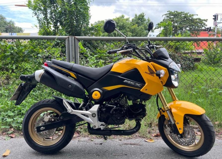 Honda MSX 125 สีเหลือง 3