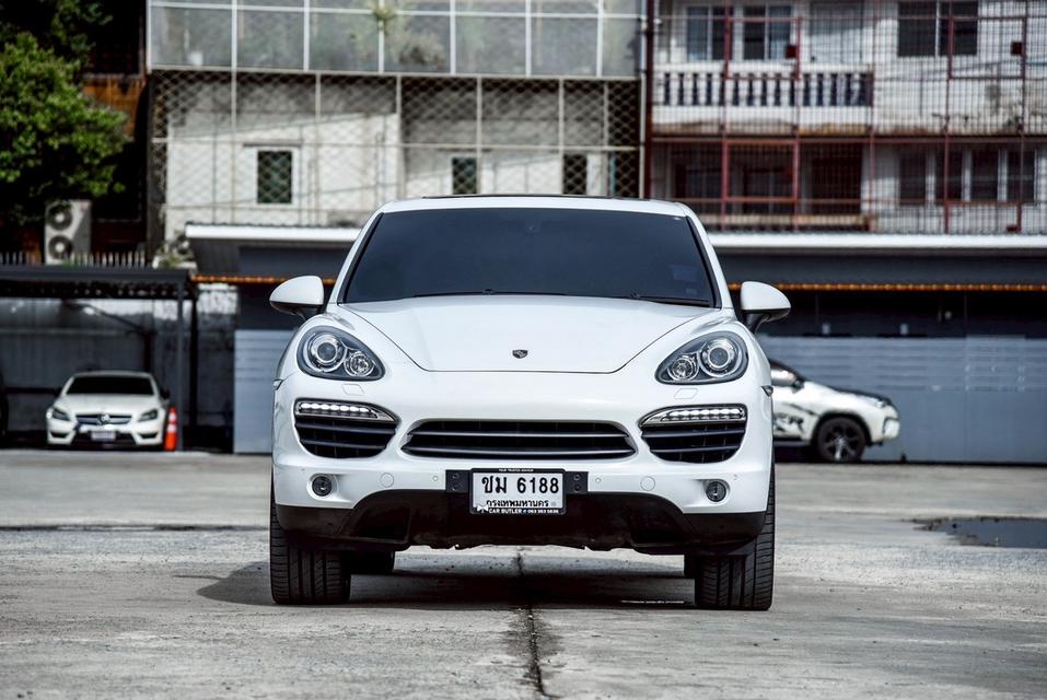 รหัสรถ CBL6188 Porsche CAYENNE 3.0 S Hybrid 4WD AT 2011 รูปย่อยที่ 2