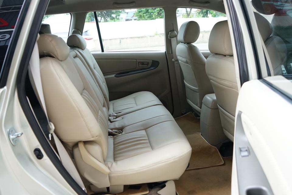 2014 TOYOTA INNOVA 2.0G OPTION 10