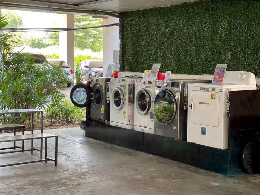 出租  Twin Tower 公寓，宗滴恩（Jomtien），芭提雅  • 1 间卧室，1 间浴室  • 面积：25 平方米  • A 栋，21 楼  • 全新家具，精装修  租金：每个月 1万1 泰铢 / 11，000 泰铢 售价：190 万泰铢 押金：2 个月押金 + 1 个月预付租金 2