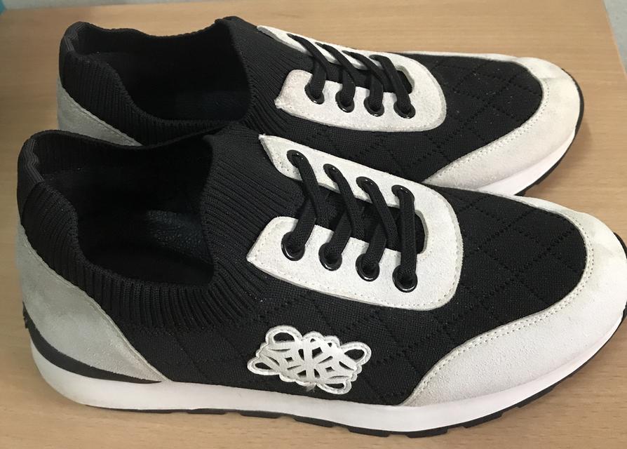 รองเท้ามือสอง แบรนด์ต่างประเทศ