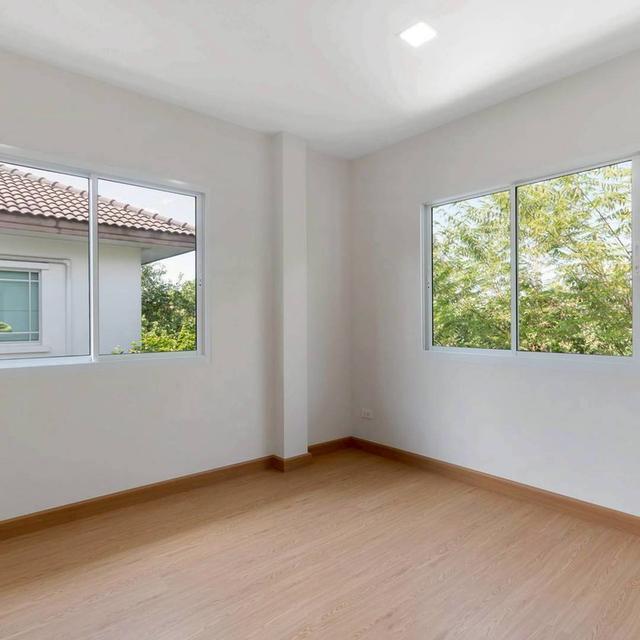 บ้านเดี่ยวแลนด์แอนด์เฮ้าส์ 64 ตร.ว. พื้นที่ใช้สอยกว่า 200 ตร.ม. 12