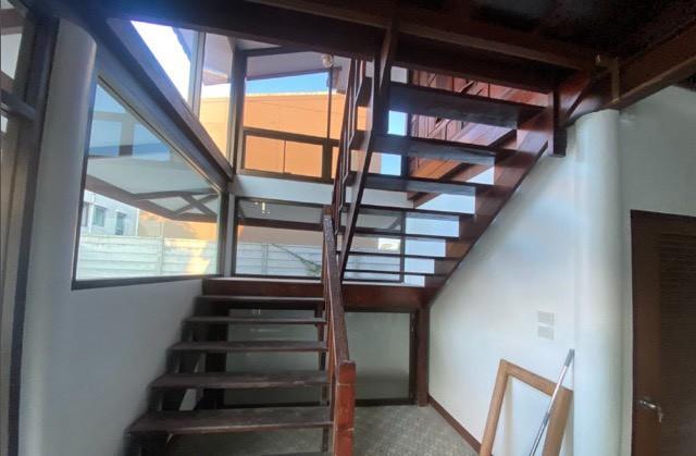 ให้เช่าบ้านเดี่ยวสร้างใหม่ 2 ชั้น เนื้อที่ 100 ตารางวา ซอยลาดพร้าว 101 เหมาะอยู่อาศัยและทำสำนักงาน จอดรถได้ 4คัน ใกล้รถไฟฟ้าสายสีเหลือง สถานีลาดพร้าว 4