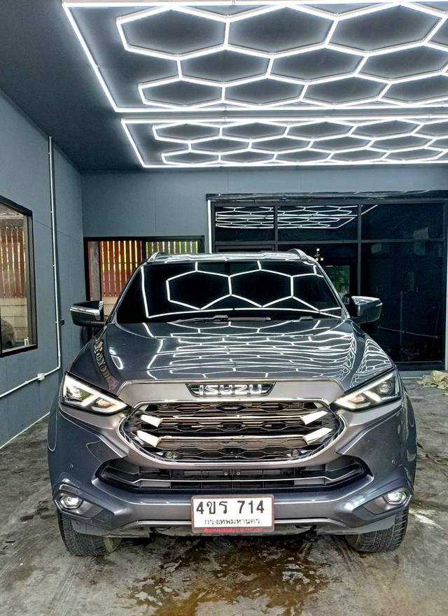 Isuzu MU-X 1.9DVD ปี23