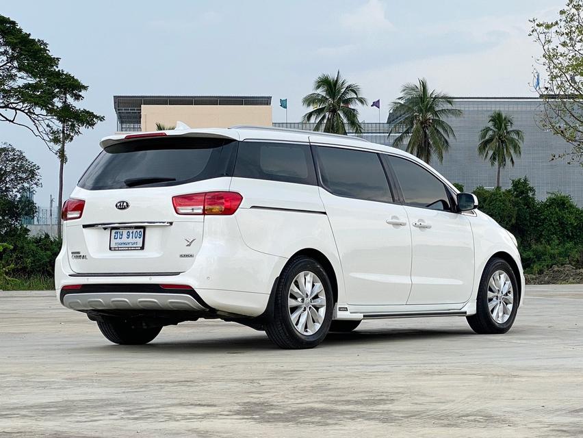 KIA Grand Carnival 2.2 EX 2015  7
