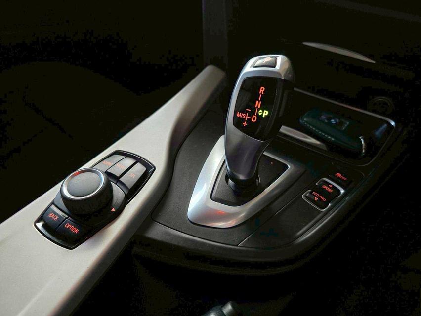 BMW 316i Sport ปี14 8
