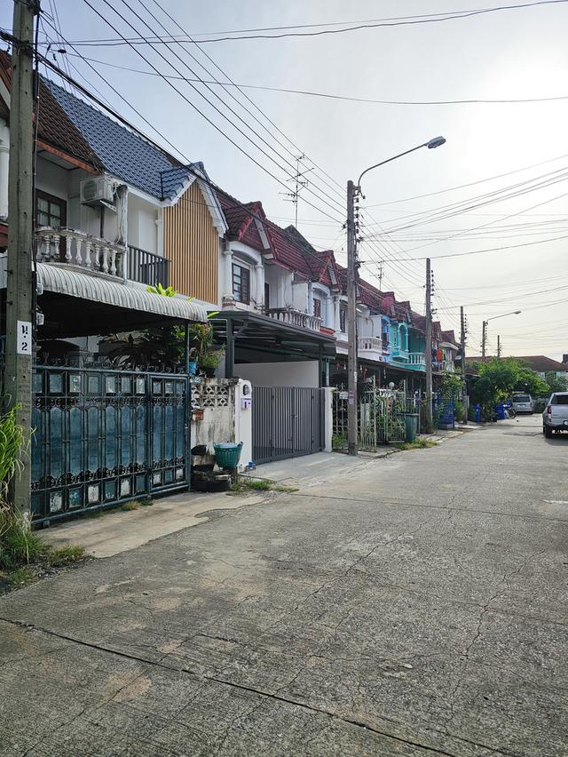 ขายทาวโฮม 2 ชั้น หมู่บ้าน ทรัพย์วัฒนะ ซอยแจ้งวัฒนะ-ปากเกร็ด17 3