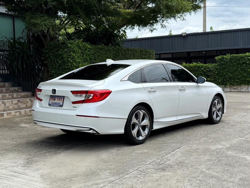 2022 HONDA ACCORD eHEV TECH รถมือเดียวออกป้ายแดง สภาพป้ายแดง รถวิ่งน้อยเพียง 20,000 กม ไม่เคยมีอุบัติเหตุครับ