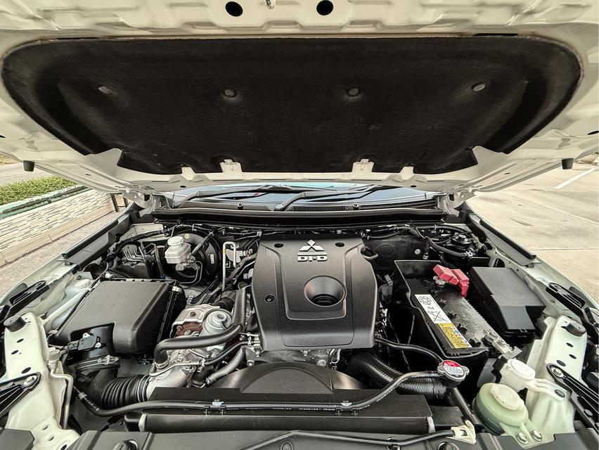 ขาย Mitsubishi Pajero 2.4GT ปี21 17