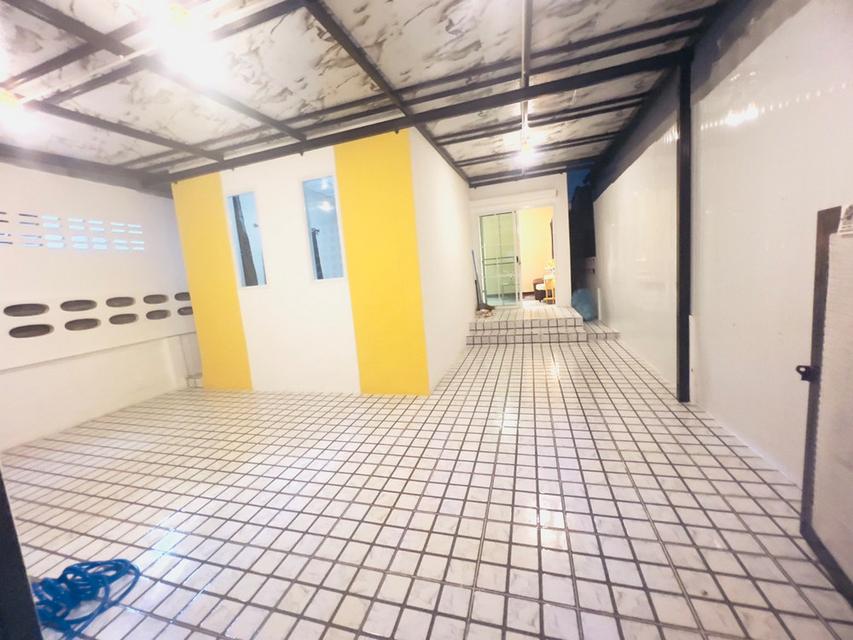 หมู่บ้านอมรทรัพย์ เลียบวารี (คู้ขวา) เขตหนองจอก บ้านเดี่ยวชั้นเดียว 21 ตารางวา 2 ห้องนอน รีโนเวทใหม่ 3