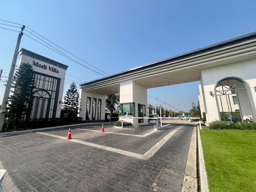 🏡 ขายทาวน์โฮม 2 ชั้น สไตล์อังกฤษ พร้อม Smart Home 📍 ทำเลบางใหญ่–พระราม 5 13