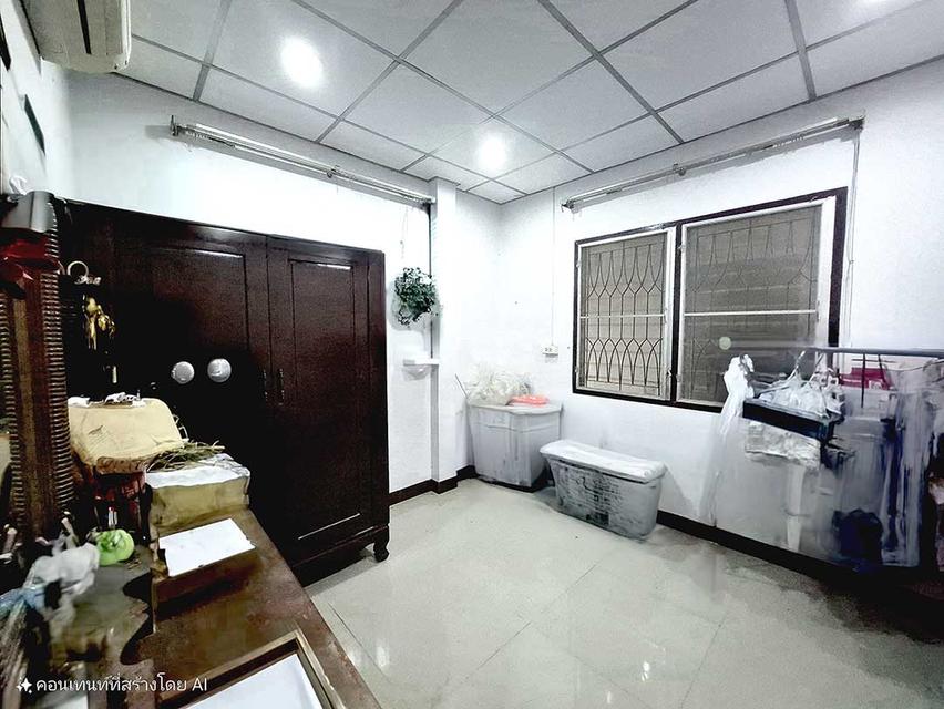 ชลลดา บางบัวทอง บ้านเดี่ยว ชั้นเดียว หลังมุม ถนนบางกรวย-ไทรน้อย รายละเอียด : 12