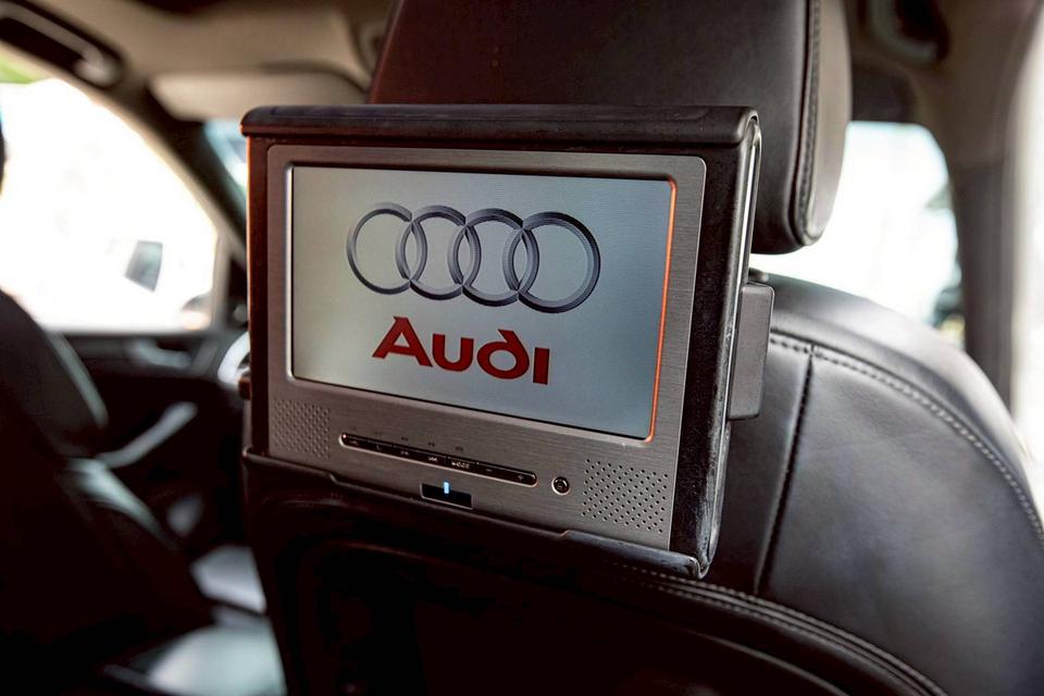 AUDI Q5 2.0T FSI Quattro Top ซันรูฟ 2010 พร้อมของแต่งหลักแสน คุ้มมากๆ 15