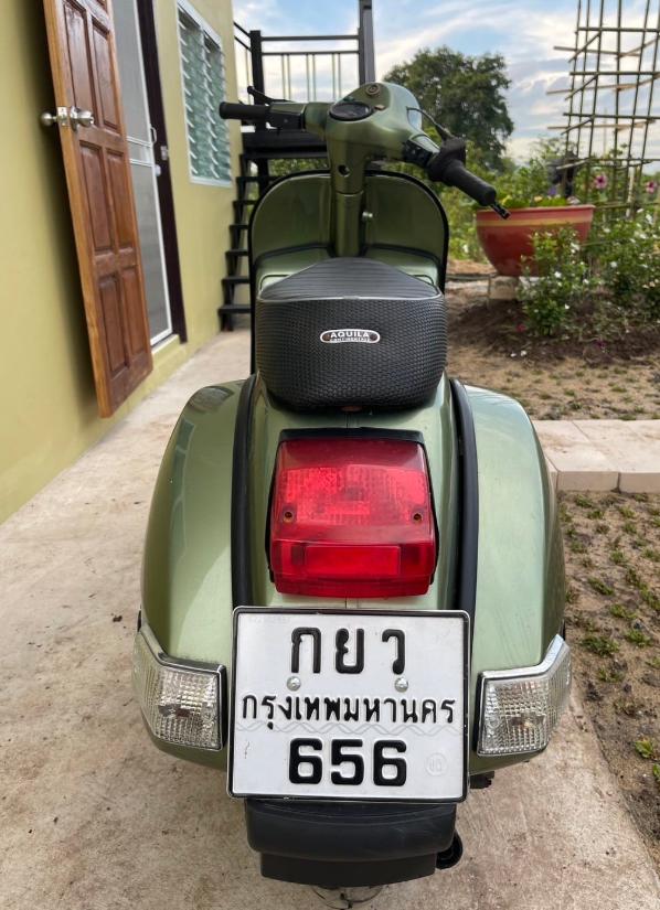 Vespa PX 125 สีเขียว 3