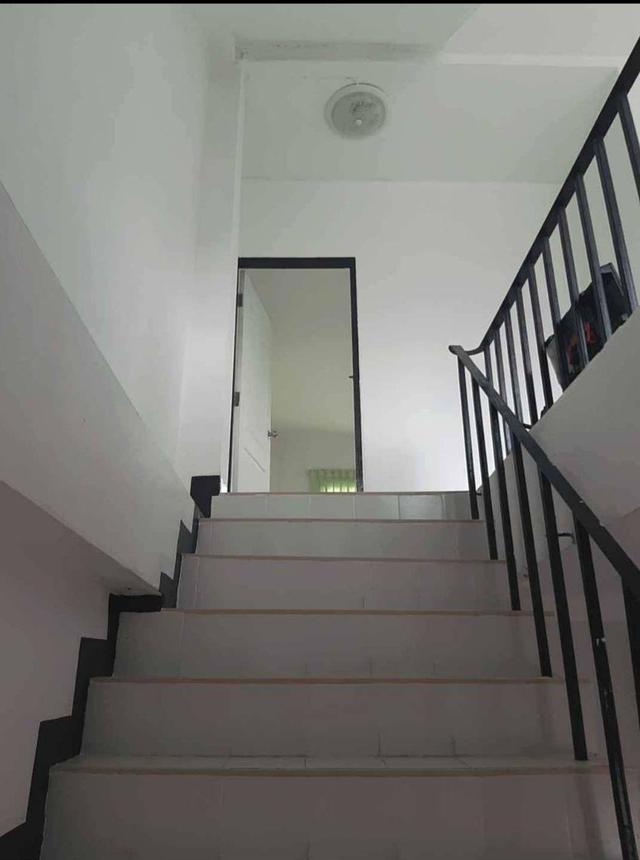 ขายอาคารพาณิชย์ 3 ชั้น สังฆสันติสุข 32 กทม 20 ตรว 9