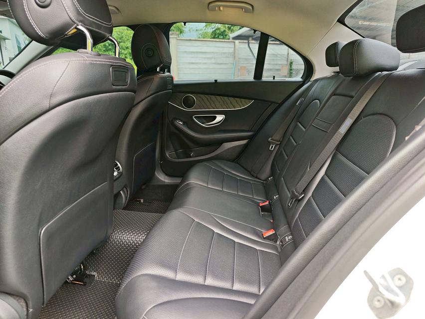รถบ้านแท้ 100% สวยเดิมการันตี  Mercedes Benz C300e Avantgardeปี 2019 10