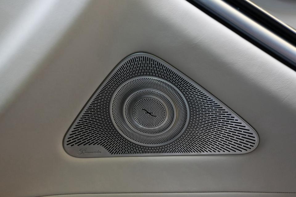 Mercedes-Maybach S580e 2024 รถศูนย์ Benz Thailand Warranty ศูนย์ยังเหลือ รูปที่ 14
