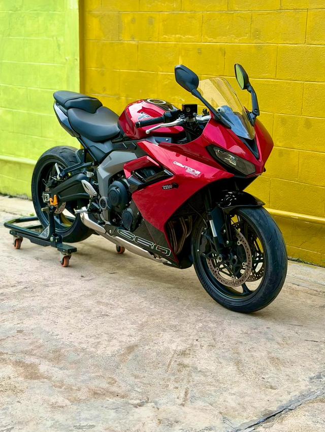 รถบิ๊กไบค์ Triumph Daytona 660 รูปที่ 7