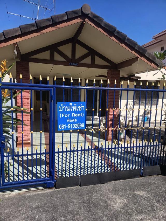 ให้เช่าบ้านเดี่ยว ซอยนวมินทร์ 97 พร้อมเข้าอยู่ 1