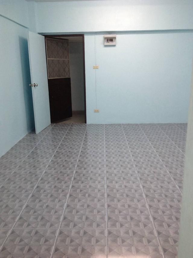 ห้องแอร์ว่างให้เช่า สินเศรษฐีคอนโดมิเนียม พระราม 2 จ.สมุทรสาคร ติดตลาดลีลา