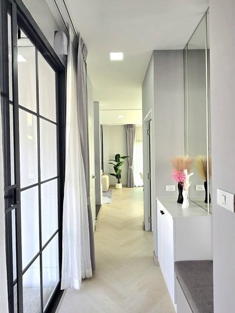 MHR26 ขาย/เช่า บ้านเดี่ยวแปลงมุมที่ใหญ่ที่สุด! Grand Pleno สุขุมวิท-บางนา 4 นอน สวนกว้าง จอดรถ 4 คัน แต่งครบ Built-in ทั้งหลัง 12