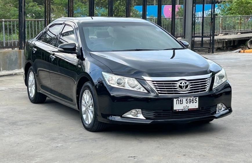 Toyota Camry 2.0G AT 2013 เพียง 289,000 บาท จัดได้ล้น 4