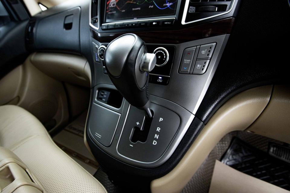 รหัสรถ 1C816 GRAND STAREX 2.5 VIP 2019 11