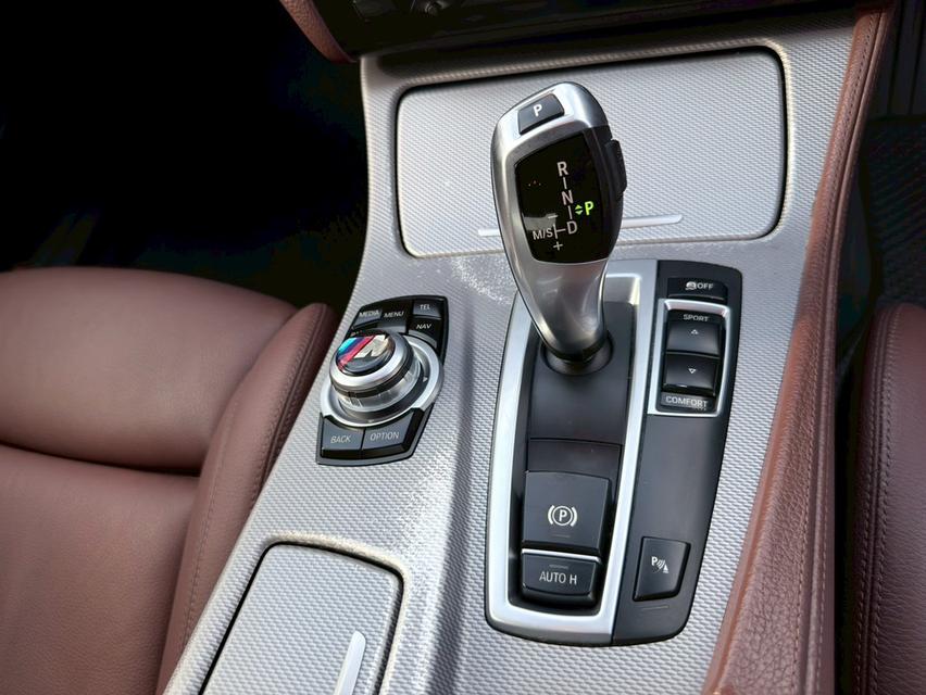 รหัสรถ PB8263 BMW 520D M SPORT 2016 ดีเซล 11