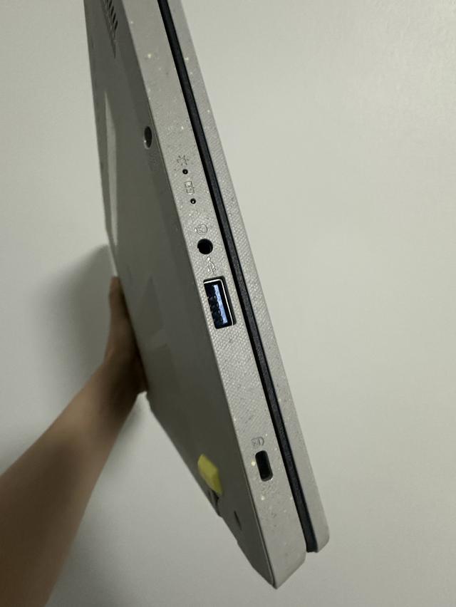 Acer Aspire Vero i5-1155G7 Ram8 SSD512 หน้าจอ 15.6 FHD 5