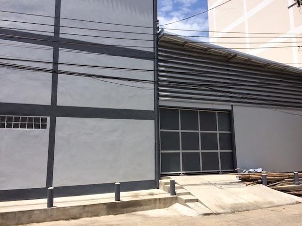 ขายอาคารพาณิชย์ 3.5 ชั้น 6.8 ล้าน ทำโรงงานได้ กว้าง 8 เมตร ลึก 28 เมตร ซอยกาญจนาภิเษก8 บางแค ทำเลดีเป็นห้องหัวมุม จอดรถได้ 3 คัน 2