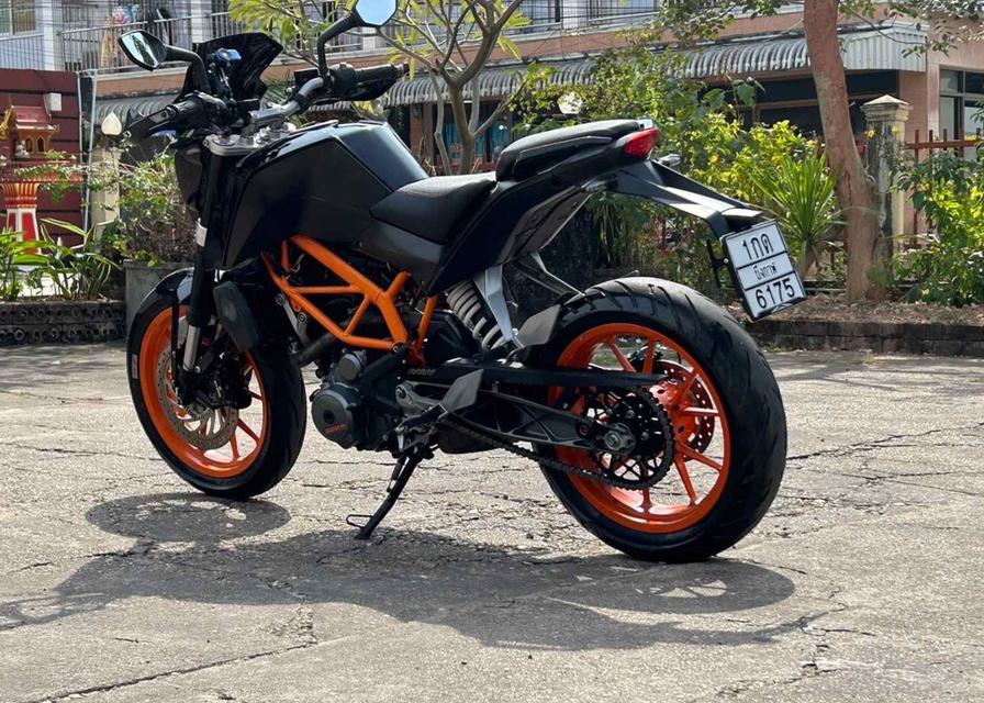 KTM Duke 390 ปี 2015 รถสวยสภาพดีทุกอย่าง 4