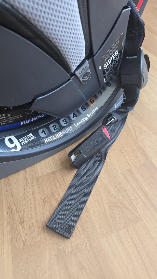 ขาย Carseat ยี่ห้อ Chicco สภาพดีมาก รูปที่ 2