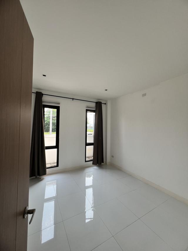 บ้านเดี่ยวชั้นเดียว 4 นอน 2 น้ำ 15