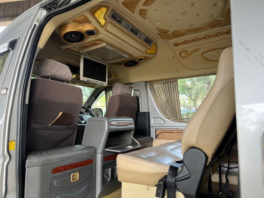 Toyota Hiace Commuter 2.5 D4D MT ปี 2014 รถสวยไมล์น้อย  11