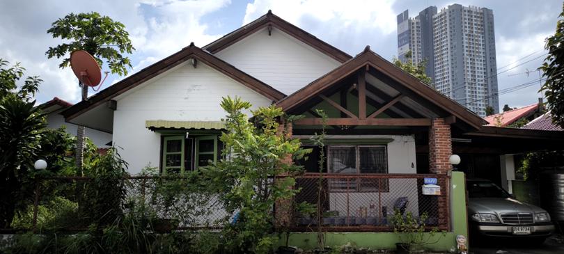 ให้เช่าบ้านเดี่ยวชั้นเดียว เนื้อที่ประมาณ 80 ตรว. หมู่บ้านกฤษดานคร 10 ถนน รัตนธิเบศร์ 1