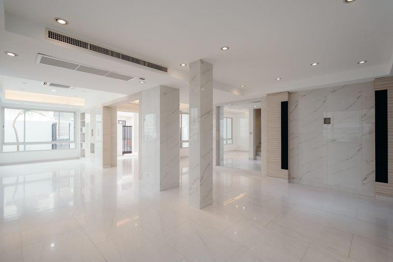 ขาย Townhome 3 ชั้น 48 ตรวา ซอยสุขุมวิท 15 ทำเลดี เพียง 1 นาทีถึง โรงเรียนนานาชาติ NIST และ 5 นาที ถึง BTS อโศก 6