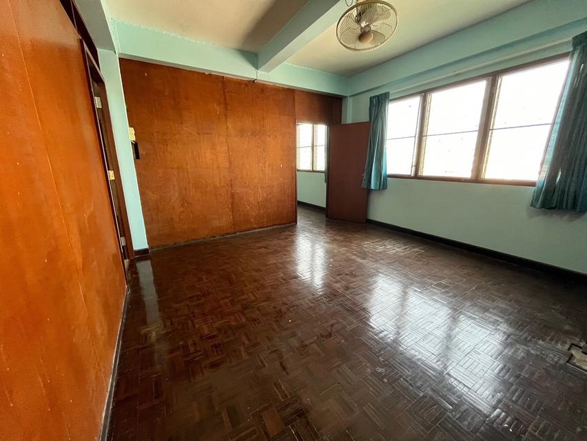 ให้เช่าตึก 2 คูหา 4 ชั้น พื้นที่ 500 ตร.เมตร 15