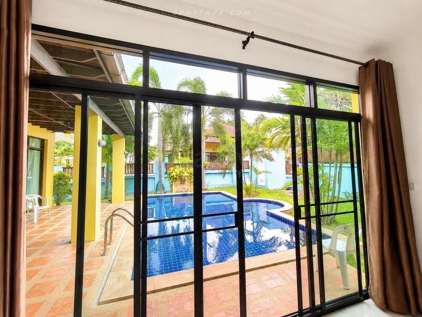 For Sale — Pool Villa at Grand Garden Village, Bang SarayPool villa for sale at Grand Garden Village, Bang Saray.Spacious land plot with swimming pool 11