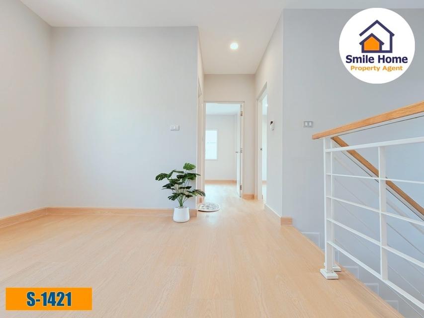 Centro ศรีนครินทร์–บางนา ใกล้สวนหลวง ร.9 8