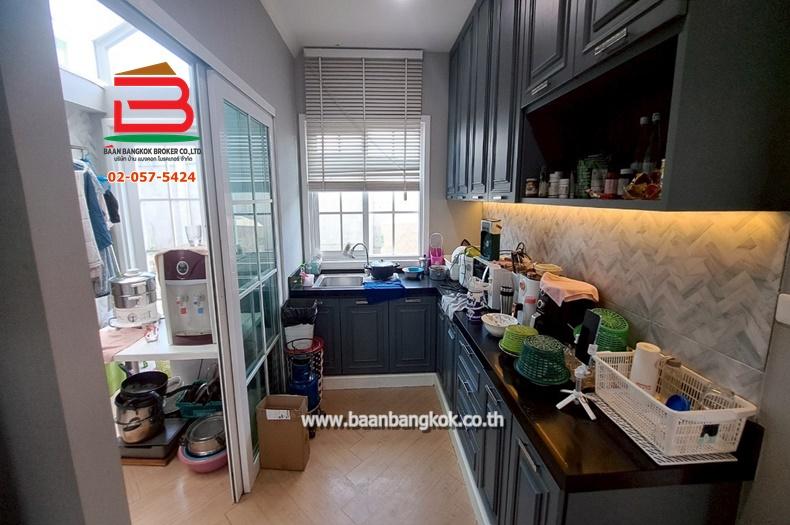 บ้านเดี่ยว หมู่บ้าน โกลเด้น นีโอ2 ลาดพร้าว-เกษตรนวมินทร์ เนื้อที่ 41.5 ตรว. ถนนรามอินทรา แขวงคลองกุ่ม เขตบึงกุ่ม กรุงเทพ 4