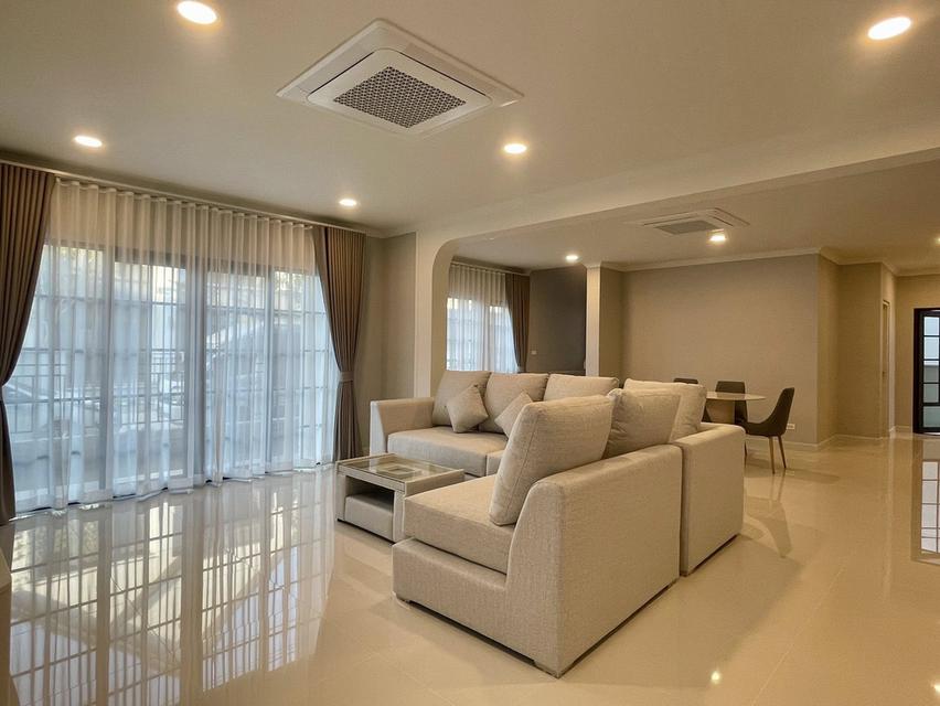 ขาย/ให้เช่า บ้านเดี่ยว Centro บางนา (เฟส 2) Type ใหญ่สุด 303 ตร.ม. 4 นอน 5 น้ำ ฮวงจุ้ยดี (หันทิศเหนือ) 4