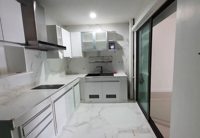 ขายทาวน์เฮ้าส์ หมู่บ้านพลีโน่ พหลโยธิน-วัชรพล เนื้อที่ 21.8 ตร.ว. 2 ชั้น 3 นอน 3 น้ำ 8