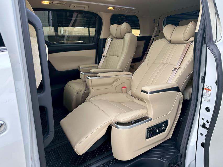 ขาย Toyota Vellfire 2.5 Hybrid ปี20 15